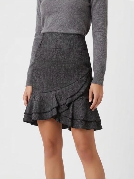 Dynamite Dresses & Skirts - NWOT Dynamite Skirt
